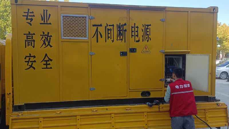 宿州柴油发电机组和UPS电源配合使用时，如何避免切换过程中的电力中断？