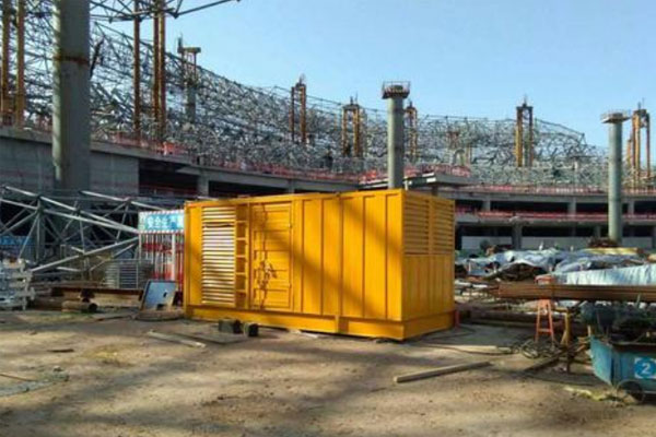 宿州发电机出租如何判断空气滤清器是否需要更换？
